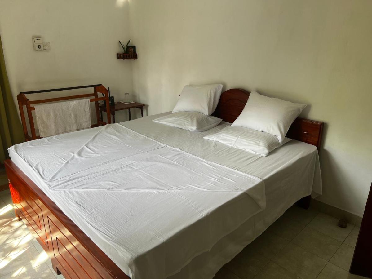 Summer Ridge - Homestay Ratnapura Kültér fotó