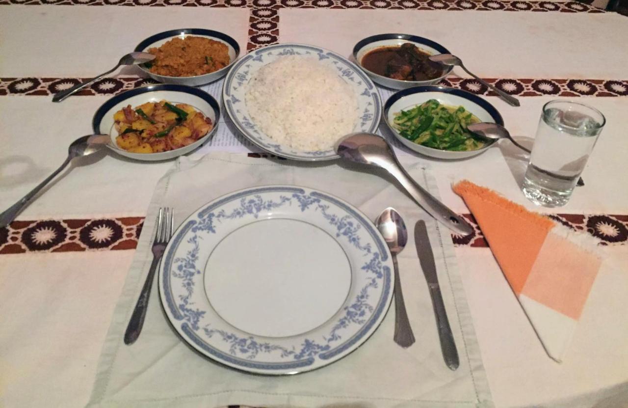 Summer Ridge - Homestay Ratnapura Kültér fotó